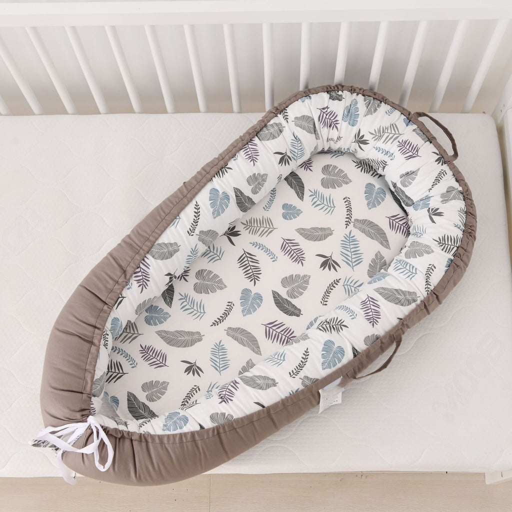 Portable, washable, pressure-resistant baby bed