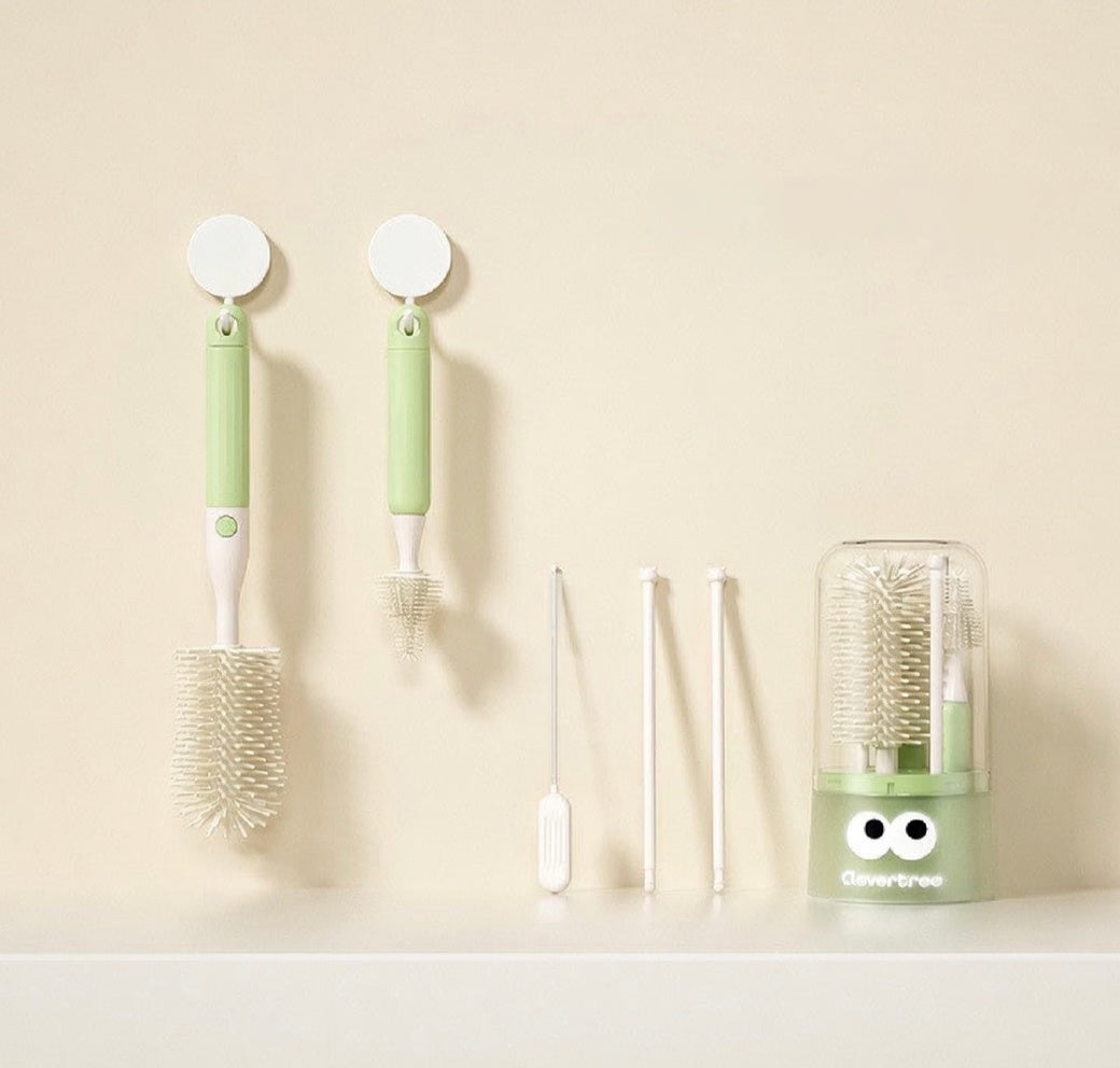 CuddleCloud™ 
Silicone Portable Baby Bottle Brush