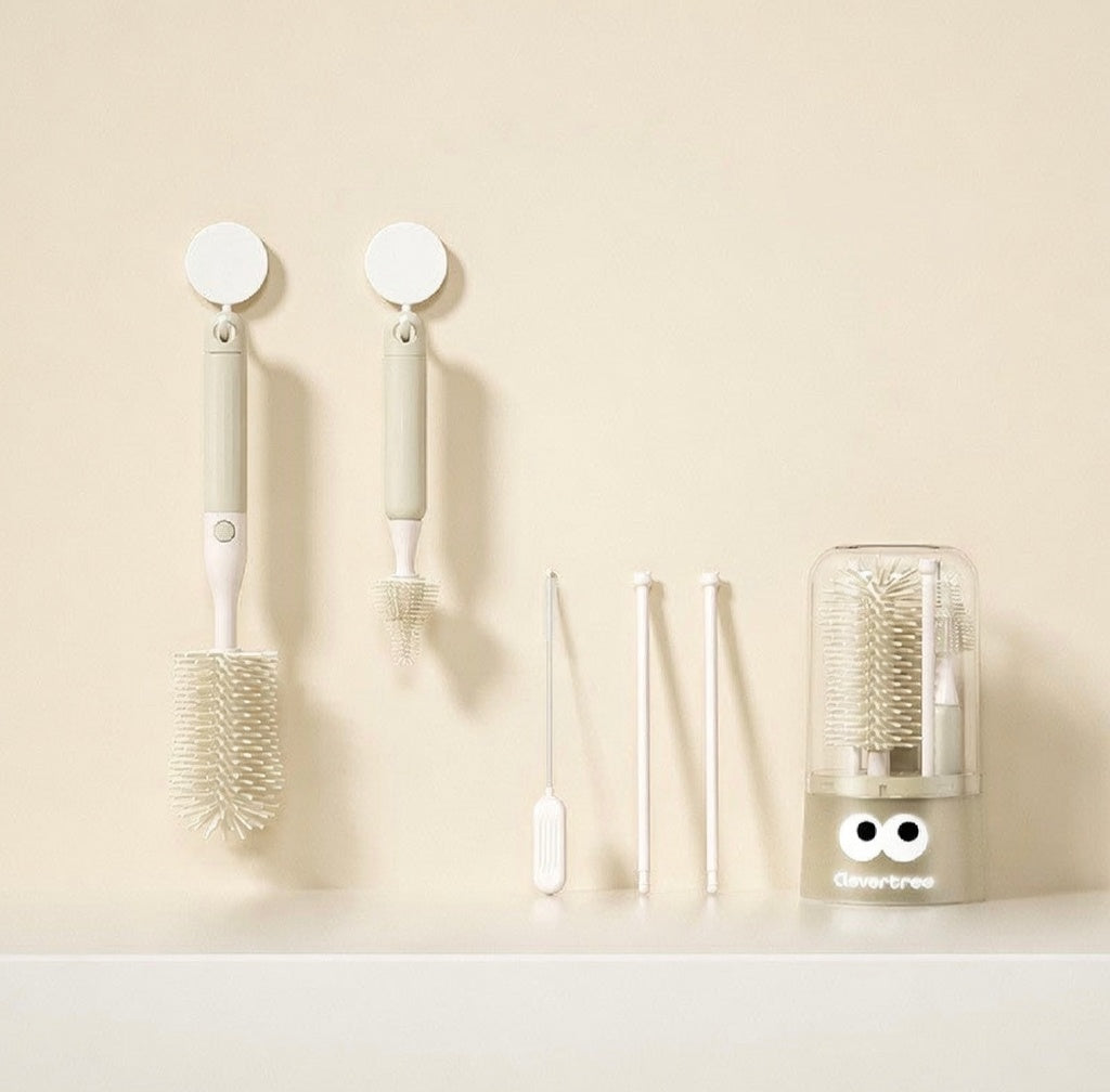 CuddleCloud™ 
Silicone Portable Baby Bottle Brush